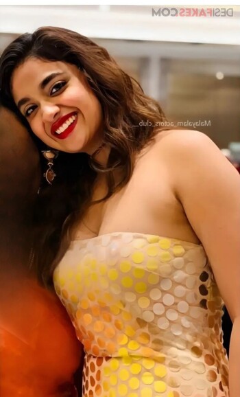 keerthi suresh d9c925