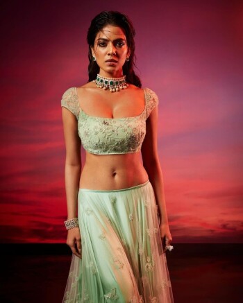 malavika mohanan 446b26