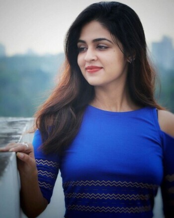 malavika wales 740e5e