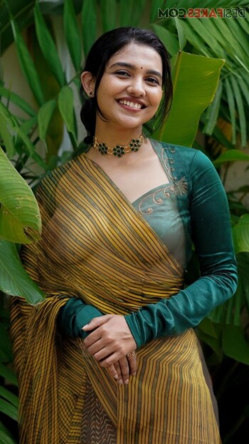 mamitha baiju 6734e3