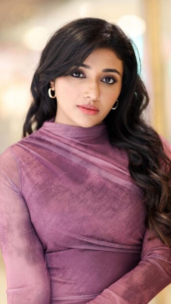 mirna menon 4dcc68