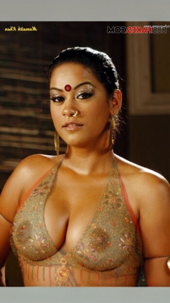 mumaith khan 677dc8