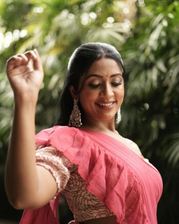 navya nair cf5200
