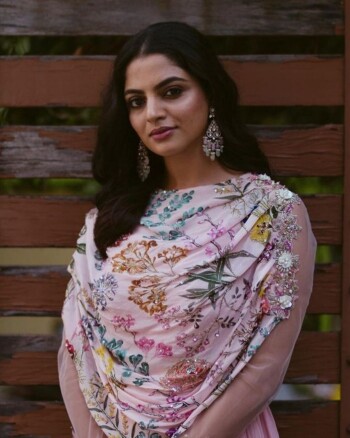 nikhila_vimal_8d16c3.jpg