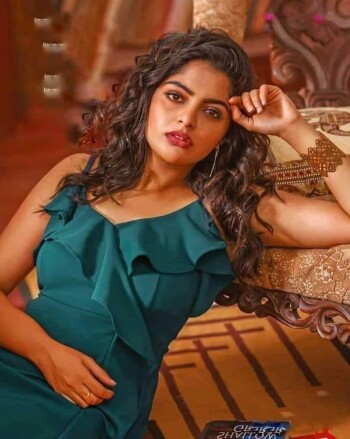 nikhila vimal b0e37f
