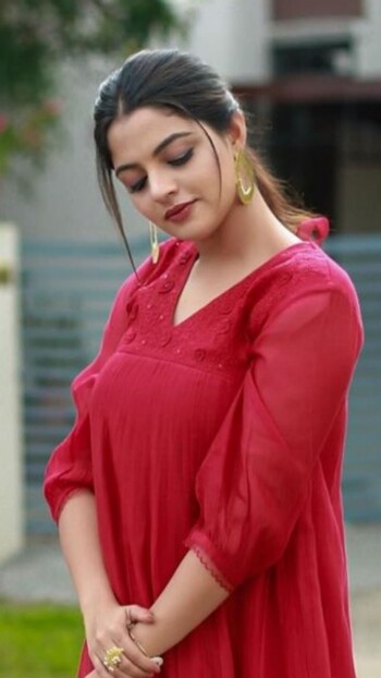 nikhila vimal bff6f8