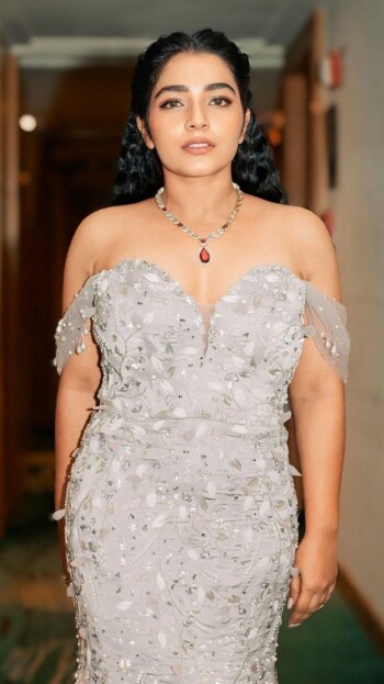 rajisha vijayan 6e72cd