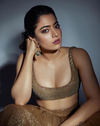 rashmika mandanna 210150
