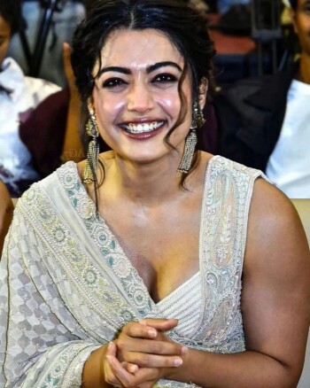 rashmika mandanna 609b61