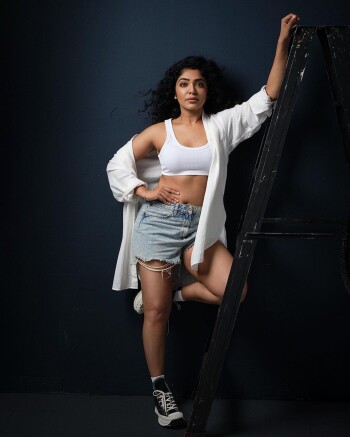 rima kallingal 121a18