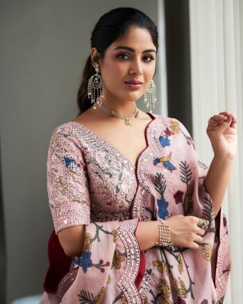 samyuktha menon 7c14d9