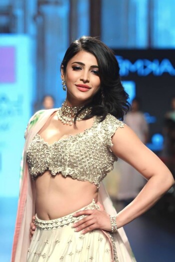 shruti haasan 008cfa