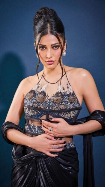 shruti haasan 83952a