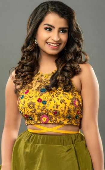 sivaangi krishnakumar 16beac
