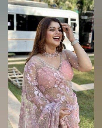 sneha wagh e8d037