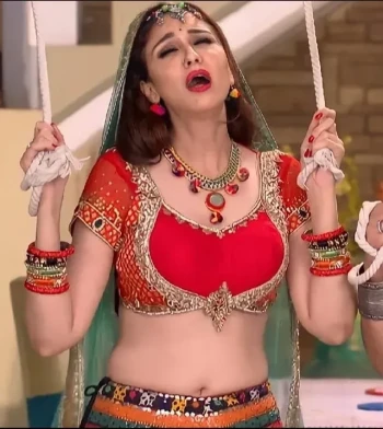soumya tandon 710209