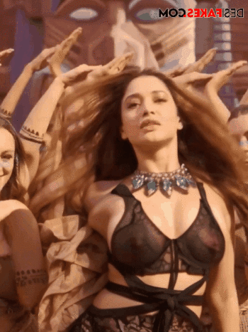 tamanna gif 198627