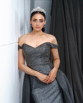 zoya afroz b80387