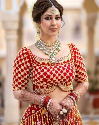 sonarika bhadoria f53620