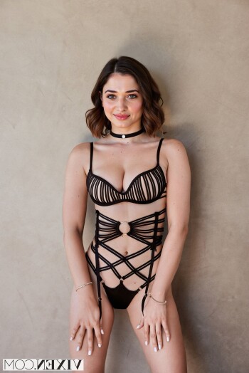 tamannaah bbc click 087b22
