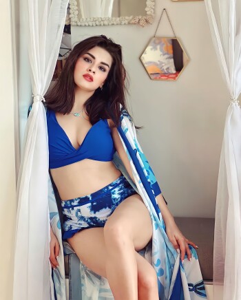 avneet kaur 0126ec