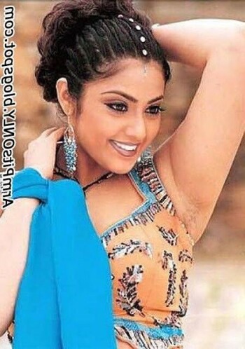 meena showing e5cd03