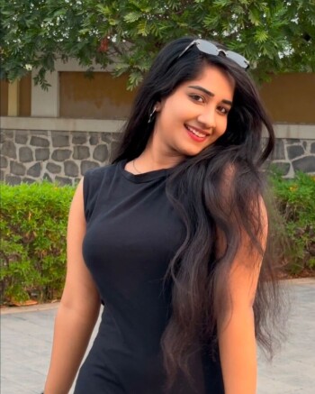 gopika_494318.jpg