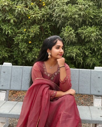 gopika_d4e9ae.jpg
