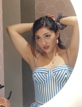 mehreen 4b4ed8