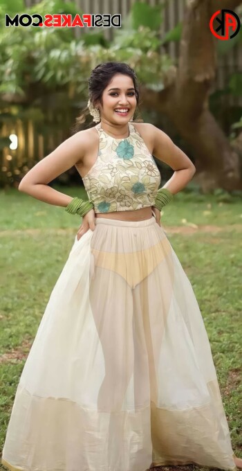 anikha_surendran_7814c8.jpg