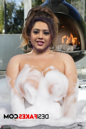 meena bath feb2cb